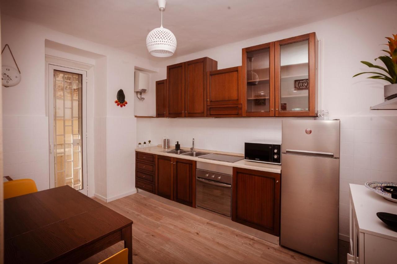 Апартаменты Casa Dalma' - Bari Centro Экстерьер фото